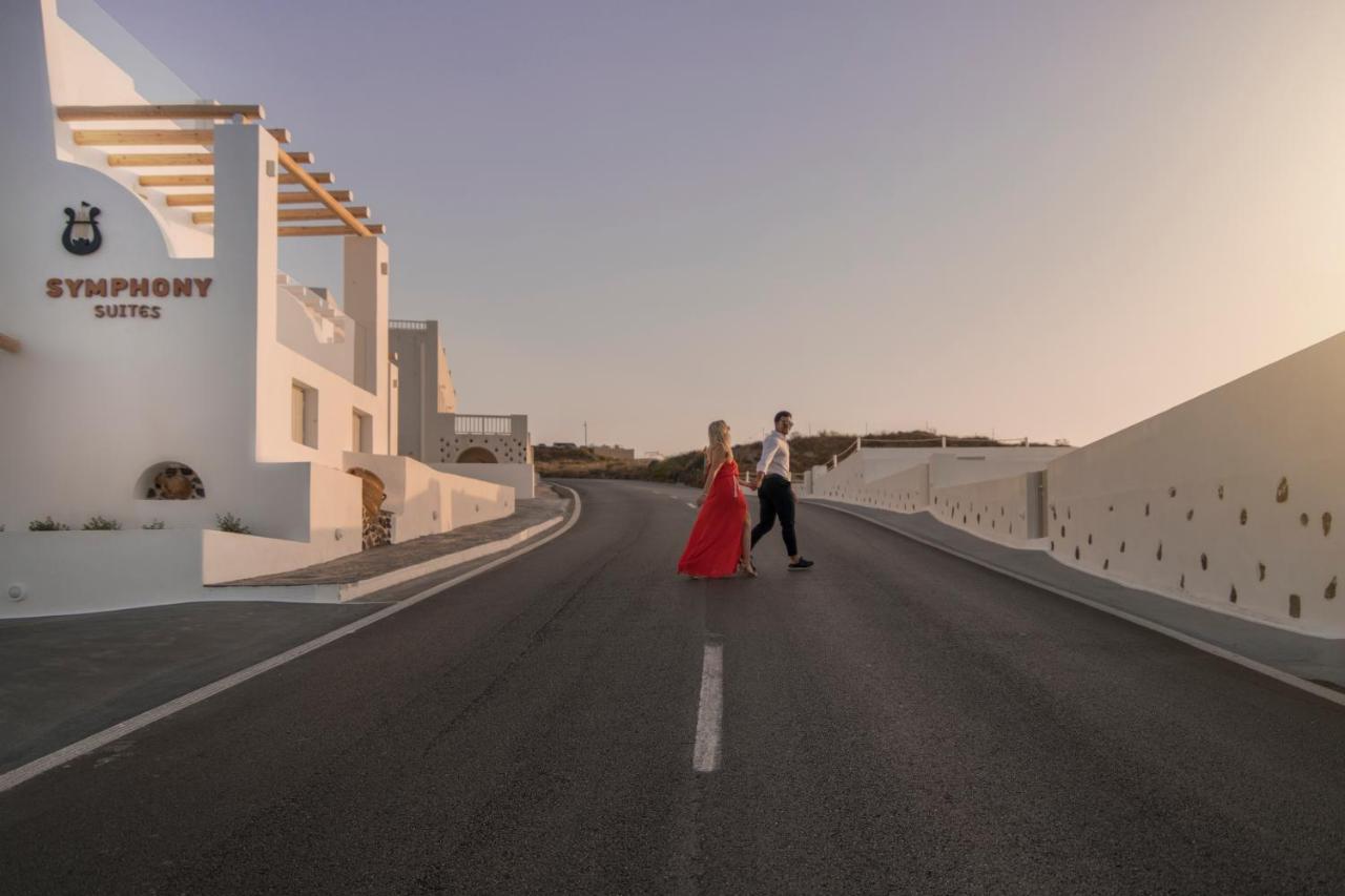 Symphony Suites Santorini Pyrgos Kallistis ภายนอก รูปภาพ